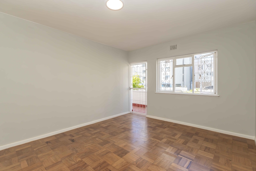 To Let 2 Bedroom Property for Rent in Sea Point Western Cape